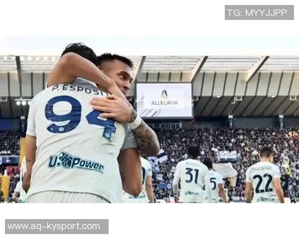 国米球探现场考察乌迪内斯与卡利亚里比赛关注卡普里莱与索勒表现